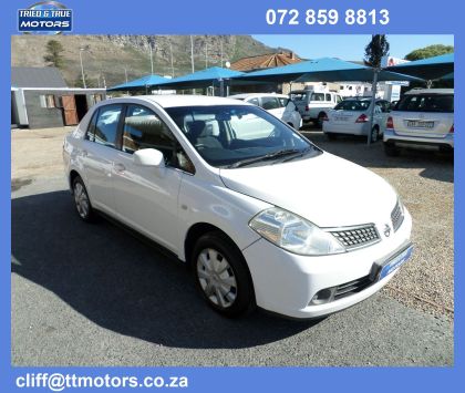 TIIDA 1.6 VISIA + (H31)